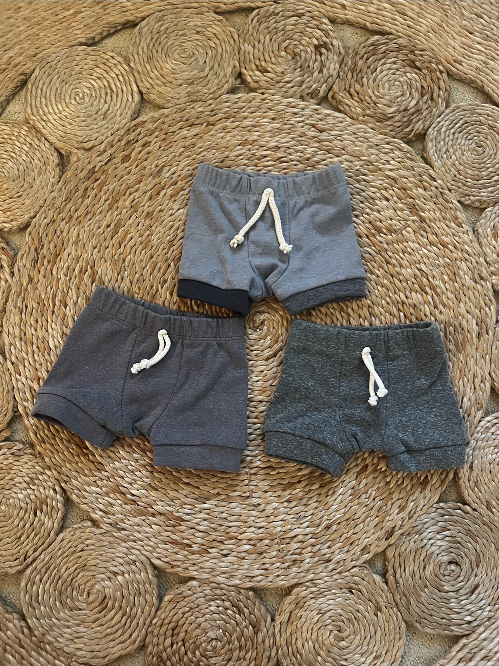 Childhoods Clothing Kids Gray Knit Drawstring Shorts - Set of 3